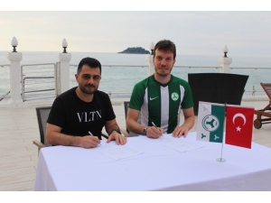 Numan Çürüksu Giresunspor’da