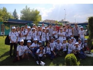 Eyyübiyeli Gençler Yaz Kampına Gönderildi