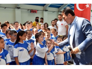 Minik Kulaçların Sertifika Heyecanı