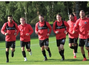 Eskişehirspor Yeni Sezon Hazırlıklarını Sürdürüyor