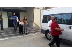 Aile Boyu Küçük Kızı Şantaj İçin Kullanmışlar