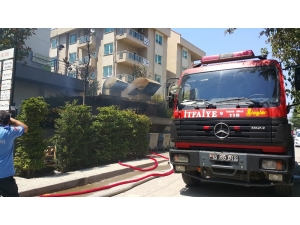 Lüks Sitede Korkutan Yangın