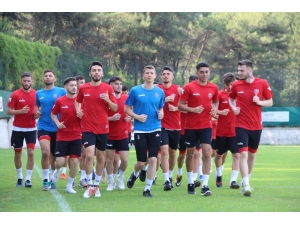 Kardemir Karabükspor Top Başı Yaptı