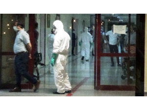 Kaza Yapan Araçta Kimyasal Madde Şüphesiyle Hastanenin Acili Kapatıldı