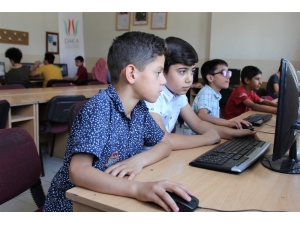 Vanlı Çocuklar Geleceği Kodluyor