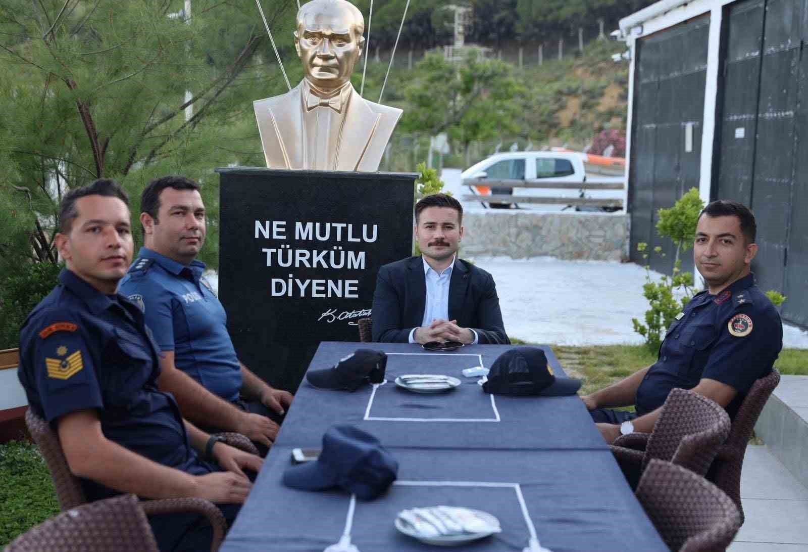 gokceada-da-guvenlik-ve-asayis-toplantisi-gerceklestirildi