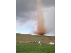 Bingöl’de Devasa Hortum Görüntülendi