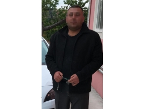 Cinayet Zanlısı Otogarda Polislere Teslim Oldu