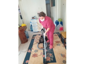 Belediyeden Yaşlı Ve Bakıma Muhtaç Vatandaşlara Evde Bakım Hizmeti