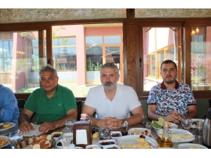 Kapiz: "Mücadeleci Futbolculardan Oluşan Bir Takım Kuracağız"