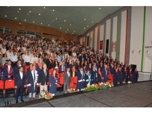 Genç Doktorların Gurur Günü