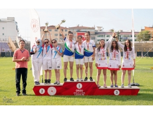 Büyükşehir’in Okçuları Türkiye Rekoru Kırdı