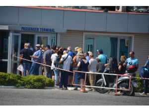 Dikili İle Midilli Arasında Feribot Seferleri Turizmi Canlandırıyor