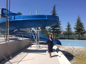 Başkan Tekin, Yüzme Havuzu Çalışmalarını İnceledi