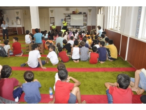 Camide Trafik Eğitimi Verdiler