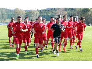 Sivasspor Yeni Sezon Hazırlıklarını Sürdürdü