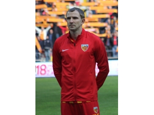 Oleksandr Kucher, Kayserispor’da Yeniden Anlaştı