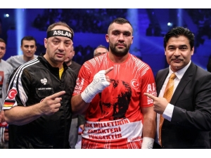 Ali Eren Demirezen, Las Vegas’ta Ringe Çıkıyor