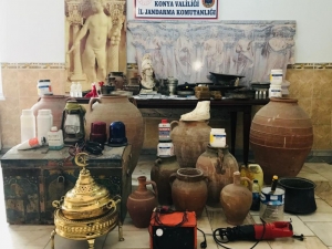 Jandarmadan Sahte Eser Ve Para Üretimi Yapan Kişilere Operasyon