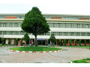 Ege’nin En Kapsamlı Kütüphanesi Yeniliklerle Dikkat Çekiyor