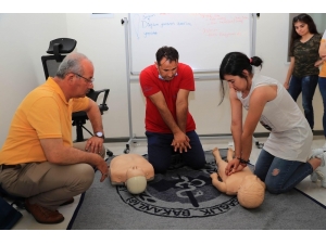 Pamukkale’de İşitme Engellilere Yönelik Temel İlk Yardım Eğitimi