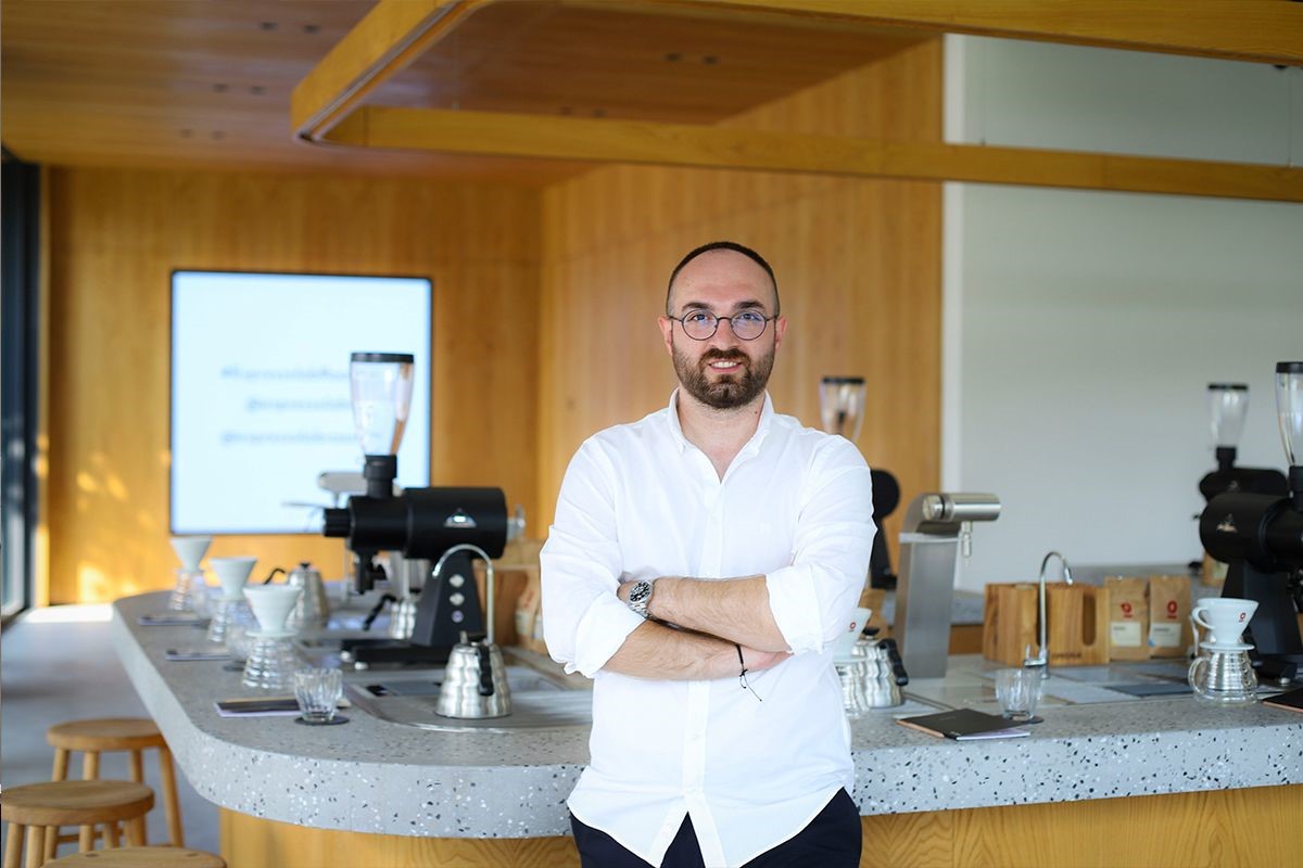 espressolab-1-milyonuncu-uyesine-omur-boyu-kahve-hediye-edecegini-duyurdu