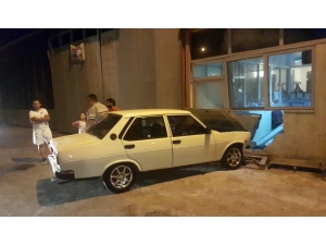 Ustasının Aracını Kaçırıp Lokumcudan İçeri Girdiler