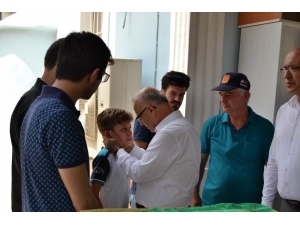 Manisa’da Feci Kazada Ölen 6 Kişiden 5’i Defnedildi