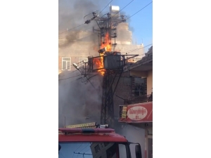 Patlayan Trafo Alev Aldı