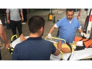 Konya’da Kamyonetle Otomobil Çarpıştı: 8 Yaralı