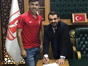 Balıkesirspor’da İç Transferde Üç İsimle Anlaşıldı