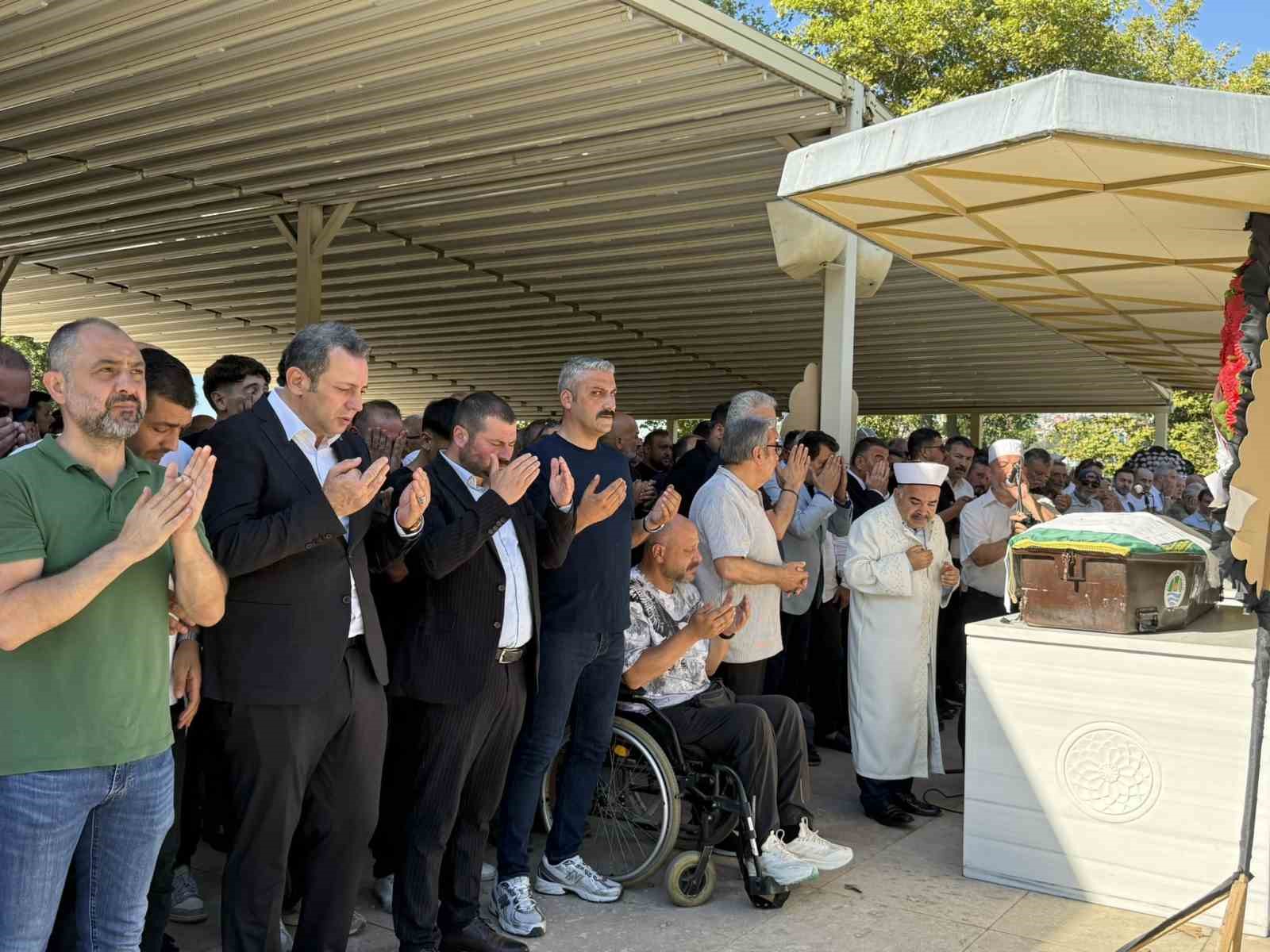 hayatini-kaybeden-is-adami-son-yolculuguna-ugurlandi