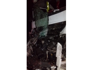 Tır Tıra Arkadan Çarptı: 1 Ölü