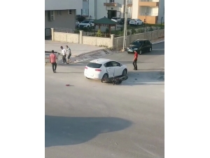 Otomobil İle Motosiklet Çarpıştı: 1 Yaralı