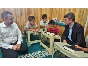 Kaymakam Şener Kur’an-ı Kerim Okumayı Öğrenen Çocuklarla Buluştu