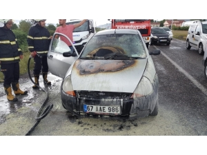 Seyir Halindeki Araç Alev Aldı