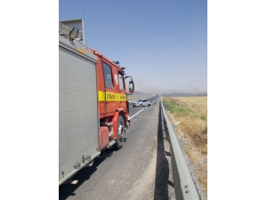 Anız Yangınının Neden Olduğu Kazada 5 Kişi Yaralandı