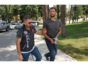 Paket Paket Bonzai İle Yakalanan 5 Kişi Adliyeye Sevk Edildi