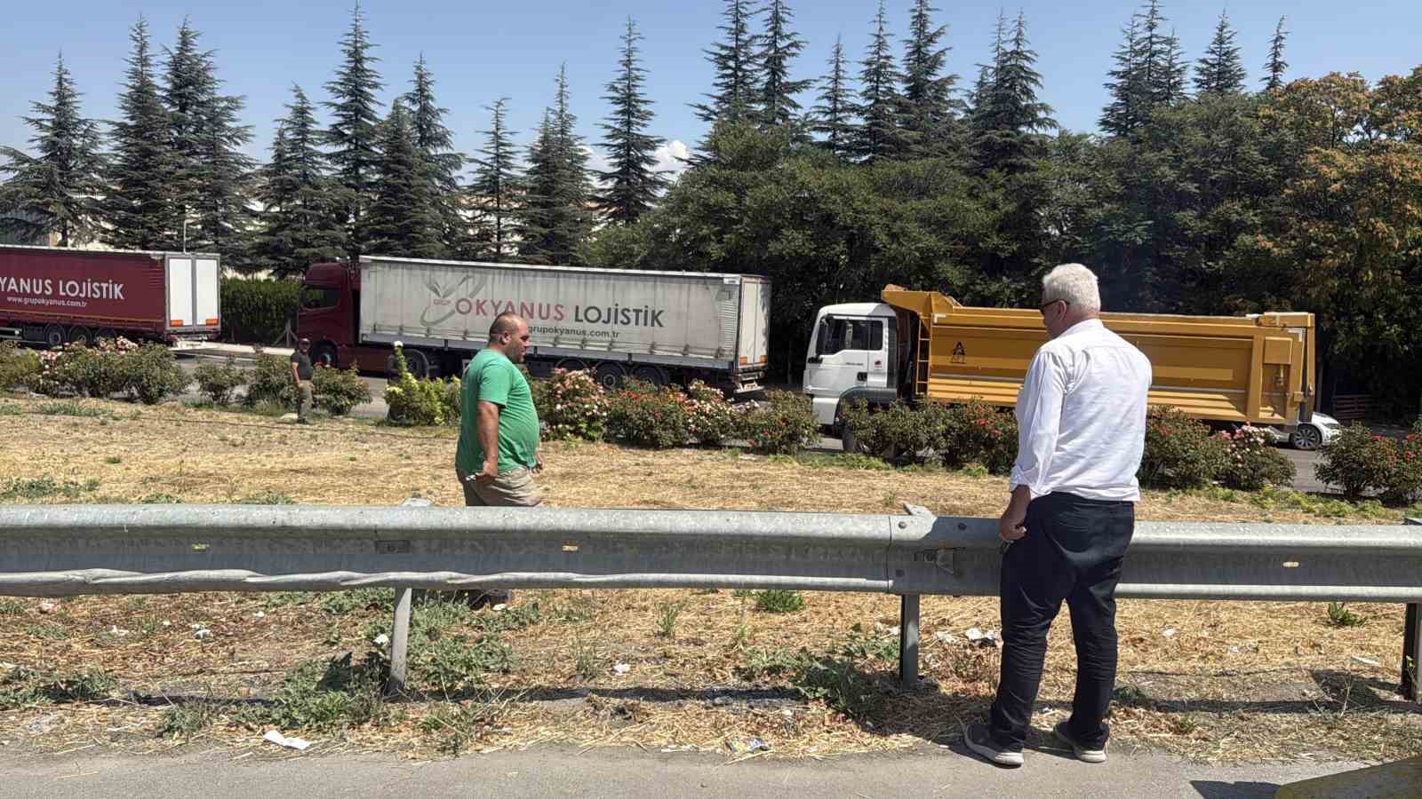 eskisehir-de-moloz-dokme-gerginligi-kovalamacayla-bitti-2-yarali