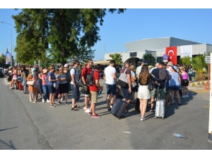 Türkler 15 Temmuz Tatili Sebebiyle Yunan Adalarına Akın Etti