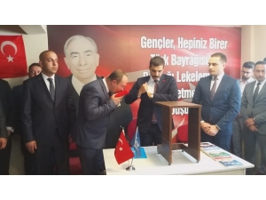 Eskişehir Ülkü Ocaklarında Bayrak Değişimi