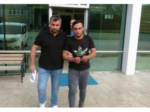 Akaryakıt İstasyonunda Bıçakla Dehşet Yaşatan Zanlı: “Kimse Boşu Boşuna Adam Vurmaz”
