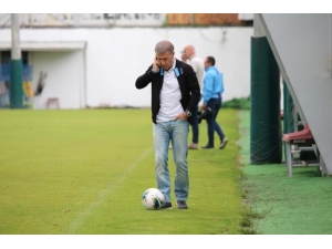 Ağaoğlu: "Temel Prensiplerden Taviz Vermeden Zirve Yarışı İçinde Olacağız"