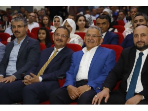 Ak Parti Genel Başkan Yardımcısı Özhaseki, Dedikodulara Cevap Verdi