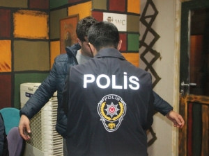 Elazığ’da Huzur Uygulamasında Cezaevi Firarisi Yakalandı