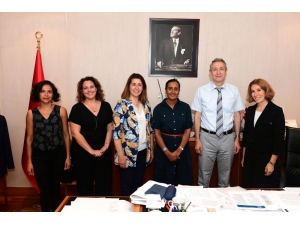 Anadolu Üniversitesi İngiltere Büyükelçiliği Heyetini Ağırladı