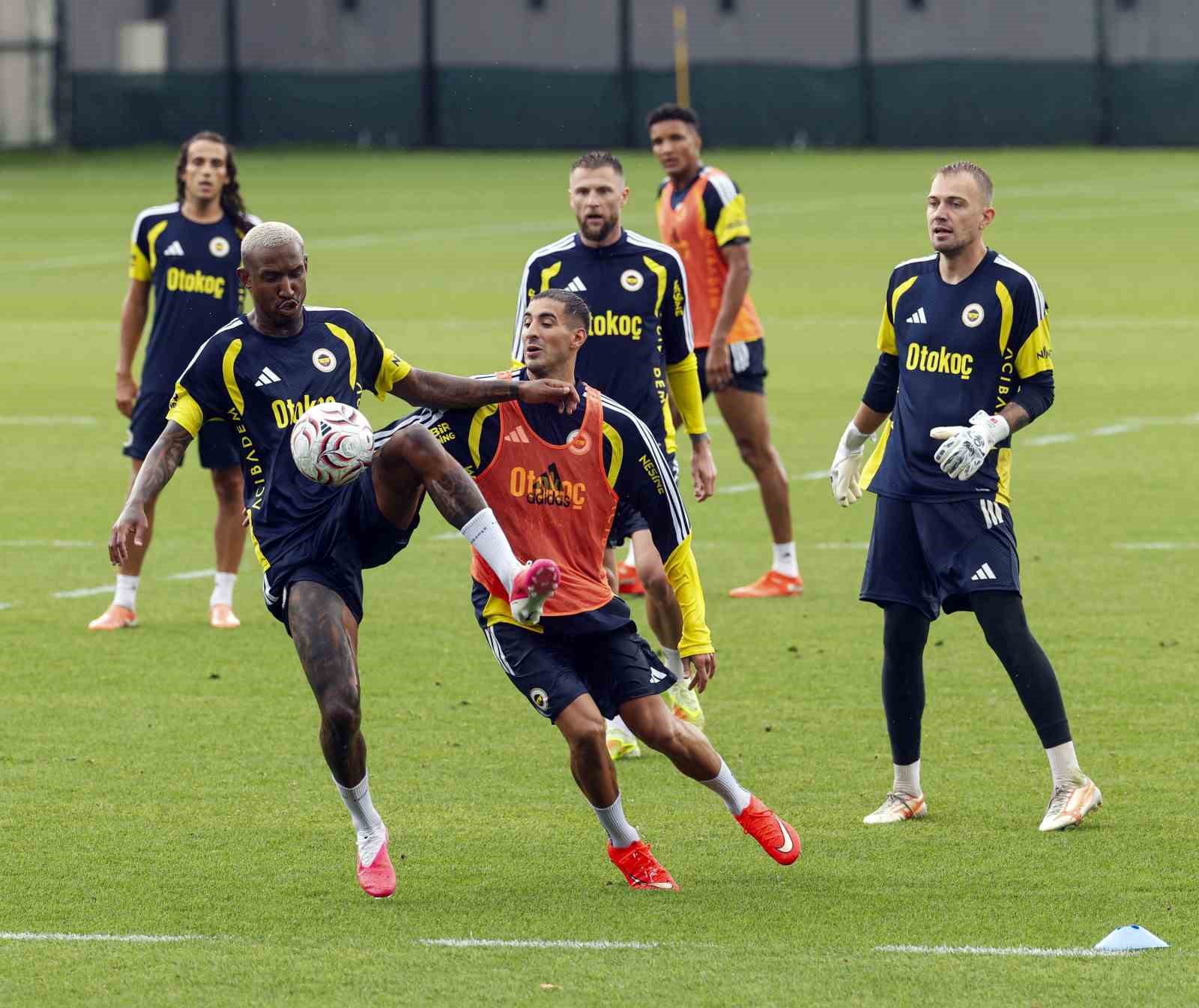 fenerbahce-de-gornik-zabrze-maci-hazirliklari-devam-etti