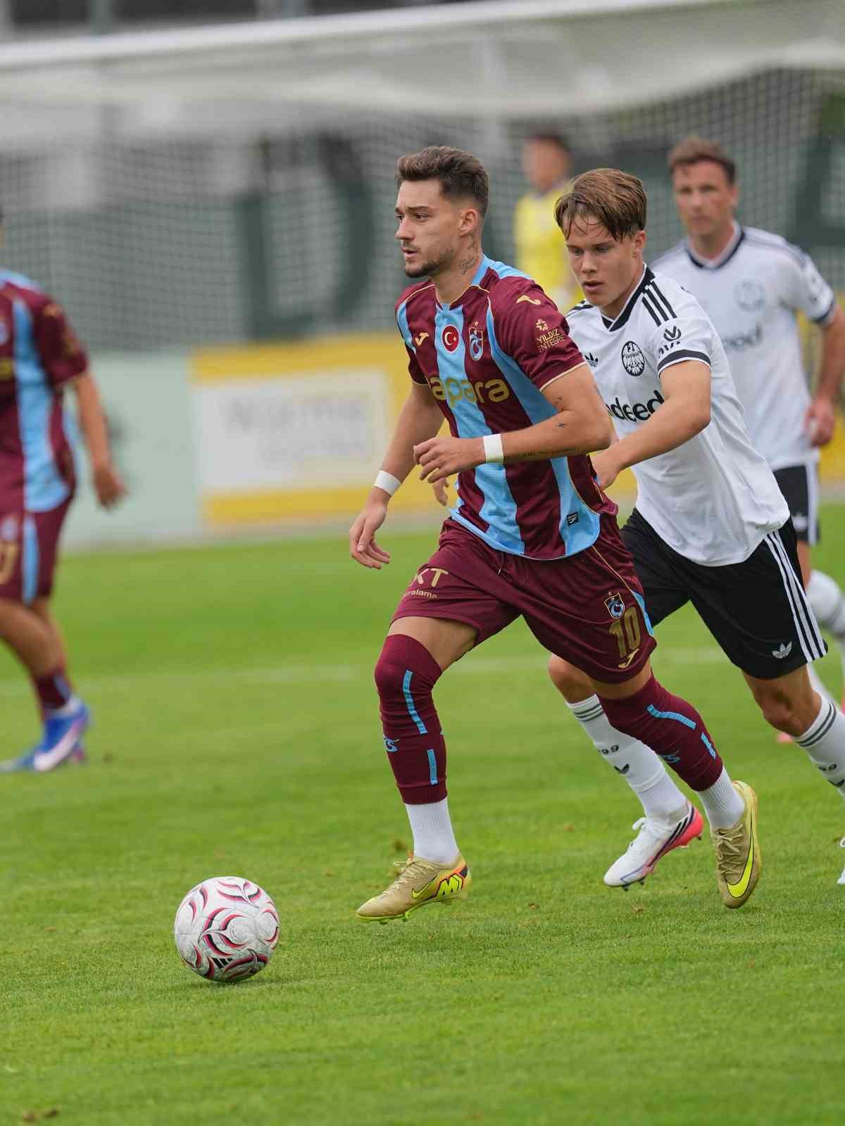 trabzonspor-frankfurt-a-3-0-maglup-oldu