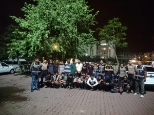 107 Kaçak Göçmen Yakalandı