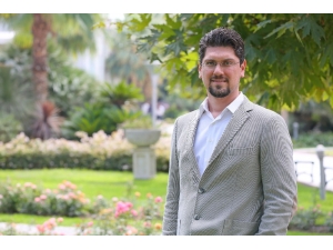 Türk Akademisyenden Uluslararası Yatırımcılara Öneri